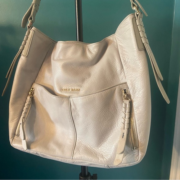 Winter White Cole Haan Bag - Picture 6 of 9
